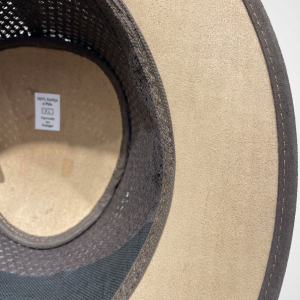 Detalhe da textura do laminado de cortiça natural portuguesa