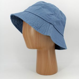 SKU 12959B — Chapéu bucket em azul, vista lateral